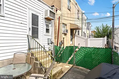 2839 S Iseminger Street, Philadelphia, PA 19148 - Photo 17