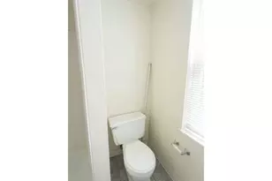 721 Spruce St, Philadelphia, PA 19106 - Photo 9