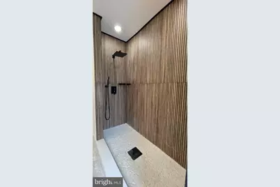 624 W Johnson Street, Philadelphia, PA 19144 - Photo 43