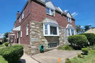 1023 E Durham St, Philadelphia, PA 19150 - Photo 3