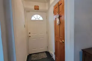 1023 E Durham St, Philadelphia, PA 19150 - Photo 9