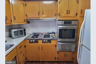 1023 E Durham Street, Philadelphia, PA 19150 - Photo 19