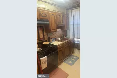 115 E Gorgas Lane, Philadelphia, PA 19119 - Photo 9
