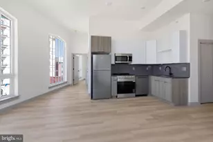 689 N Broad St, Philadelphia, PA 19123 - Photo 5