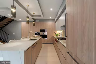 160 N 2nd St, Philadelphia, PA 19106 - Photo 17