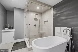 160 N 2nd St, Philadelphia, PA 19106 - Photo 31