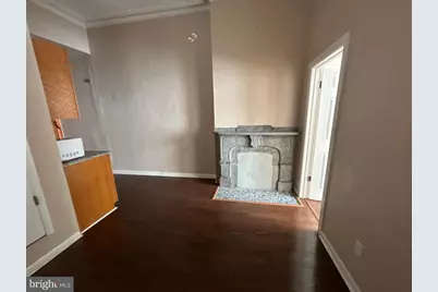 152 N 21st Street #2R, Philadelphia, PA 19103 - Photo 5