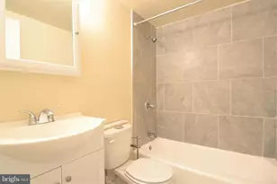 2101 Chestnut St, Philadelphia, PA 19103 - Photo 3