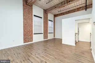 303 Vine St, Philadelphia, PA 19106 - Photo 3
