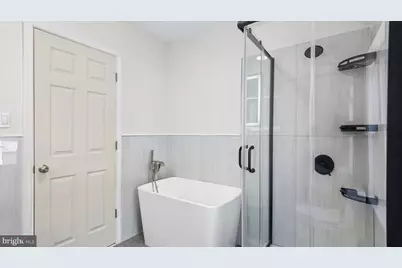 2226 Sepviva Street, Philadelphia, PA 19125 - Photo 13