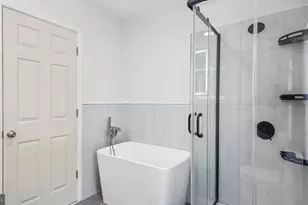 2226 Sepviva St, Philadelphia, PA 19125 - Photo 13