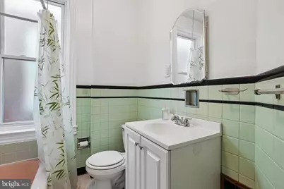 868 N 27th Street, Philadelphia, PA 19130 - Photo 17