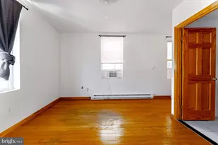 222 S 43rd St, Philadelphia, PA 19104 - Photo 9