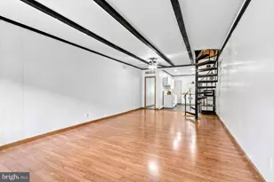 2213 S Woodstock St, Philadelphia, PA 19145 - Photo 3