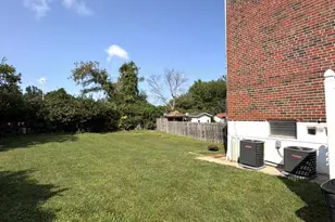 3628 Genesee Dr, Philadelphia, PA 19154 - Photo 3
