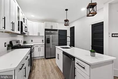 543 E Locust Avenue, Philadelphia, PA 19144 - Photo 23