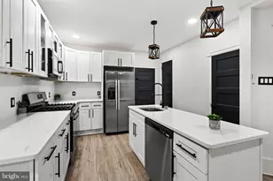 543 E Locust Ave, Philadelphia, PA 19144 - Photo 23