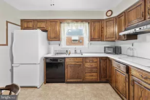 3806 Karen St, Philadelphia, PA 19114 - Photo 11