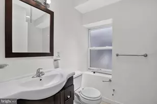 4307 Locust St, Philadelphia, PA 19104 - Photo 19