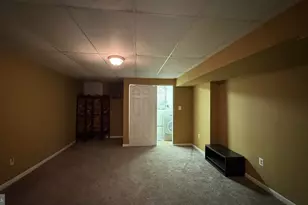 3201 Fanshawe St, Philadelphia, PA 19149 - Photo 7