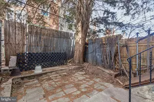 2952 Tulip St, Philadelphia, PA 19134 - Photo 9