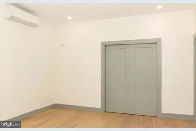 327 S 16th Street #2R, Philadelphia, PA 19102 - Photo 9