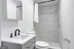 3029 Cedar St, Philadelphia, PA 19134 - Photo 9