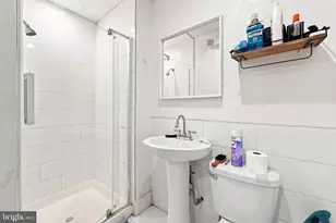 517 N 35th St, Philadelphia, PA 19104 - Photo 7