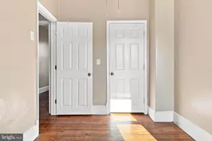 1516 S 15th St, Philadelphia, PA 19146 - Photo 13
