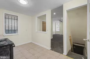 1547 N Bouvier St, Philadelphia, PA 19121 - Photo 11