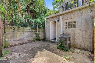 1547 N Bouvier St, Philadelphia, PA 19121 - Photo 19