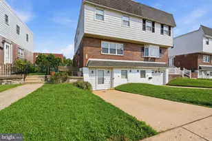 9749 Evans St, Philadelphia, PA 19115 - Photo 39