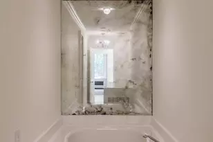 1809 Delancey Pl, Philadelphia, PA 19103 - Photo 21