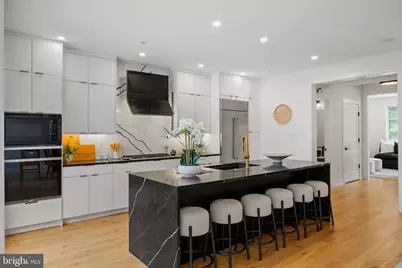 8215 Shawnee Street, Philadelphia, PA 19118 - Photo 21