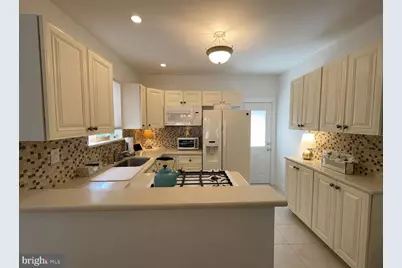 2902 S 16th Street, Philadelphia, PA 19145 - Photo 9
