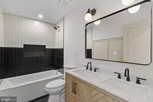 643 Moore St, Philadelphia, PA 19148 - Photo 57
