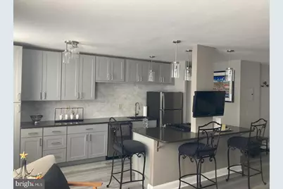 2601 Pennsylvania Avenue #710, Philadelphia, PA 19130 - Photo 7