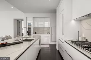 1911 Walnut St, Philadelphia, PA 19103 - Photo 11