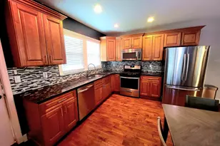 423 Knorr St, Philadelphia, PA 19111 - Photo 1