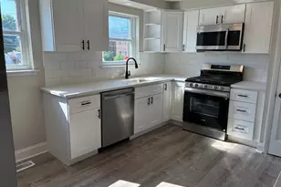 10222 Jeanes St, Philadelphia, PA 19116 - Photo 3
