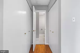 2201 Arch St, Philadelphia, PA 19103 - Photo 25