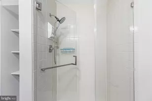 2201 Arch St, Philadelphia, PA 19103 - Photo 27