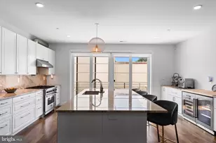 4716 Smick St, Philadelphia, PA 19127 - Photo 9