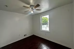 1813 N Gratz St, Philadelphia, PA 19121 - Photo 11
