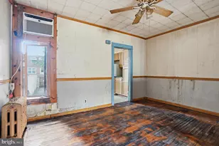 6154 Walker St, Philadelphia, PA 19135 - Photo 7