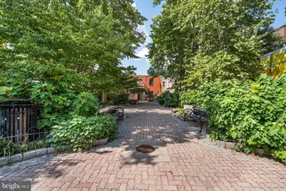 775 S 8th Street #2R, Philadelphia, PA 19147 - Photo 21