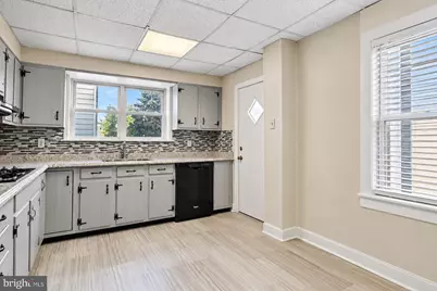 154 W Salaignac Street, Philadelphia, PA 19128 - Photo 9
