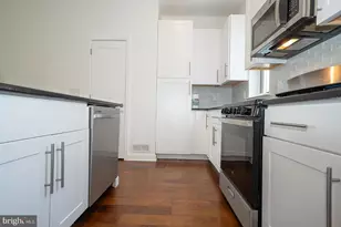 443 Shurs Ln, Philadelphia, PA 19128 - Photo 9