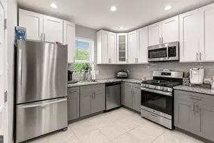 5867 Upland Way, Philadelphia, PA 19131 - Photo 13
