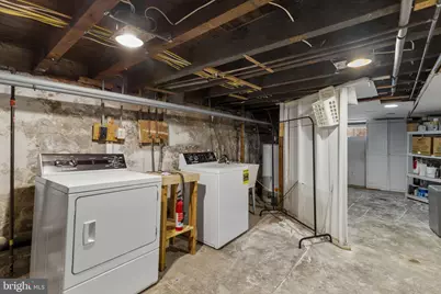 2426 E Indiana Avenue, Philadelphia, PA 19134 - Photo 17